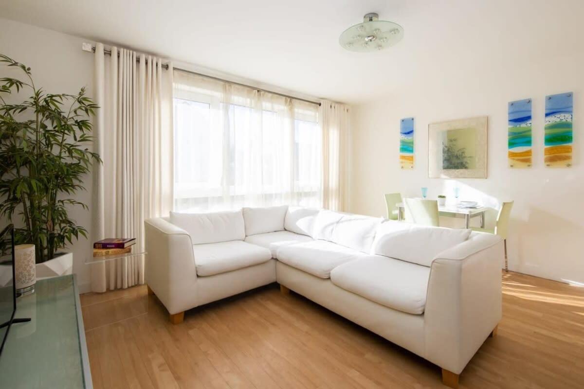 Sunny & Modern Near The Beach & Village W Parking Източен Уитеринг Екстериор снимка