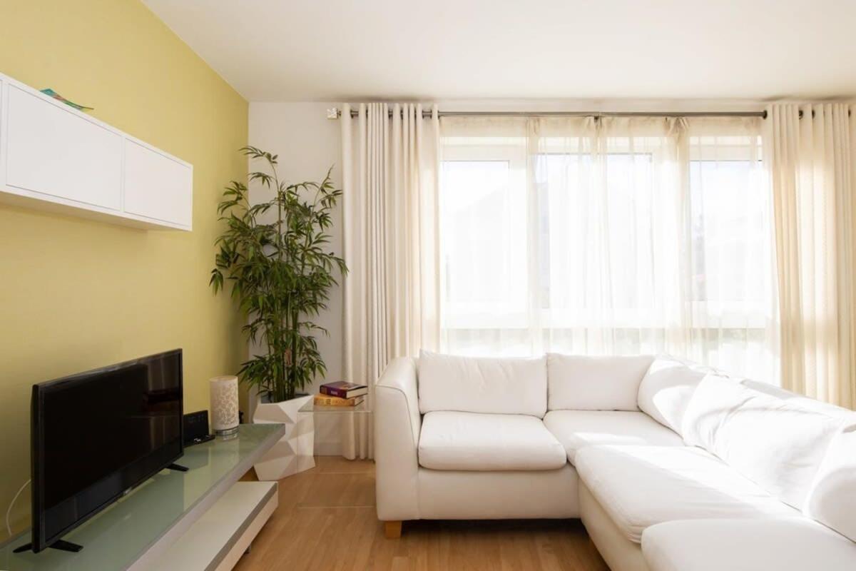 Sunny & Modern Near The Beach & Village W Parking Източен Уитеринг Екстериор снимка